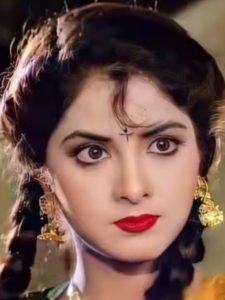 दिव्या भारती के मौत के कारण मेकर्स को हुआ था भारी नुक्सान, जाने वजह