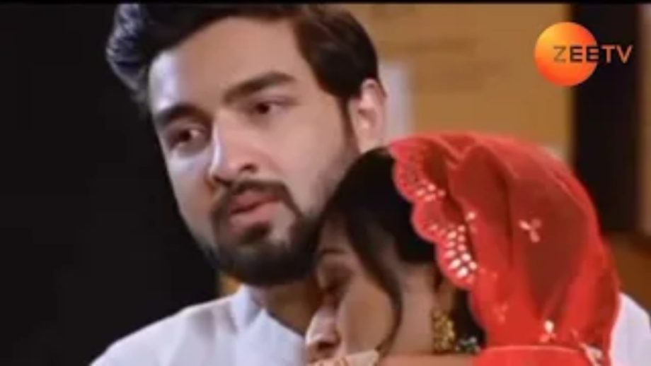 Bhagya Lakshmi Spoiler: किरण ने छुपाया मलिष्का का सच Bhagya Lakshmi Spoiler: किरण ने छुपाया मलिष्का का सच