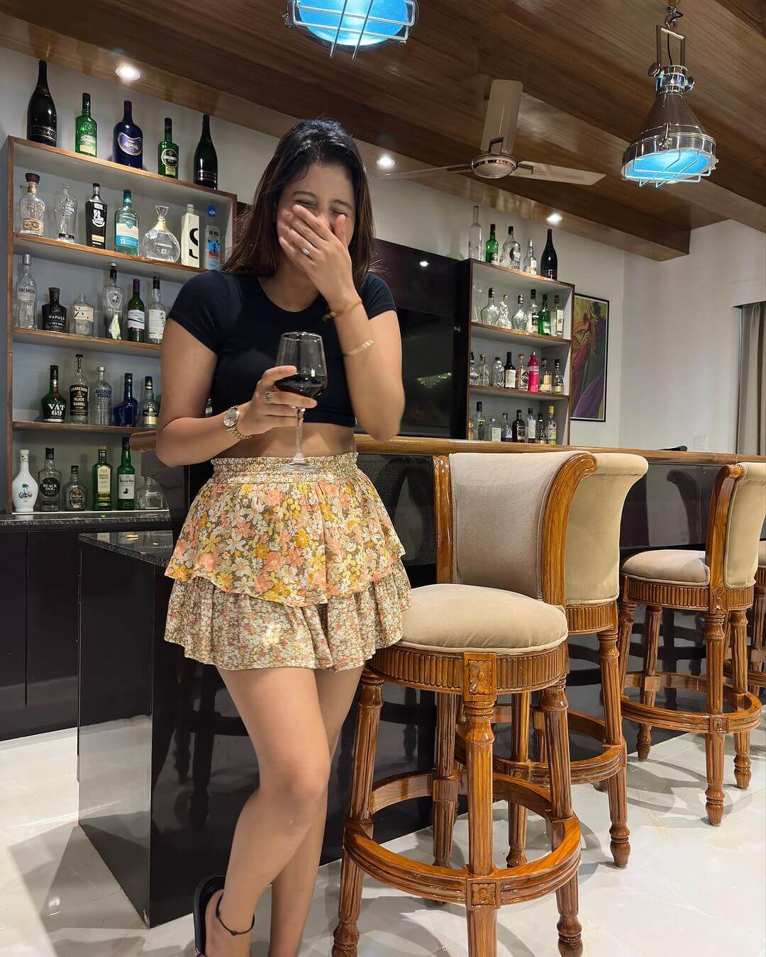 कच्चा बादाम फेम अंजलि अरोड़ा ने इंटरनेट पर चलाया अपने हुस्न का जादू 26847
