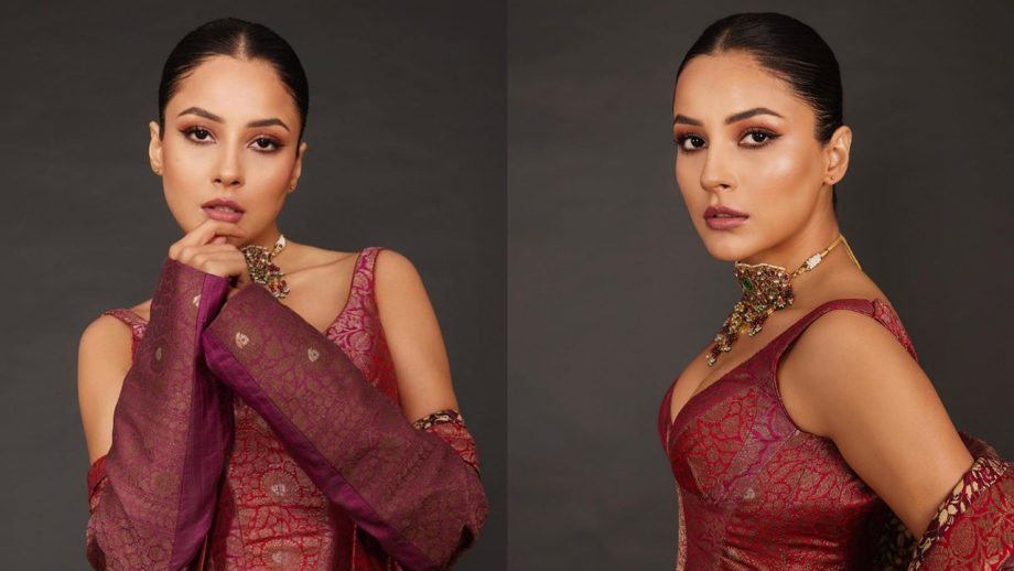 शहनाज़ गिल ने आँखों से चलाई तीर, बोल्ड लुक से किया सभी को घायल