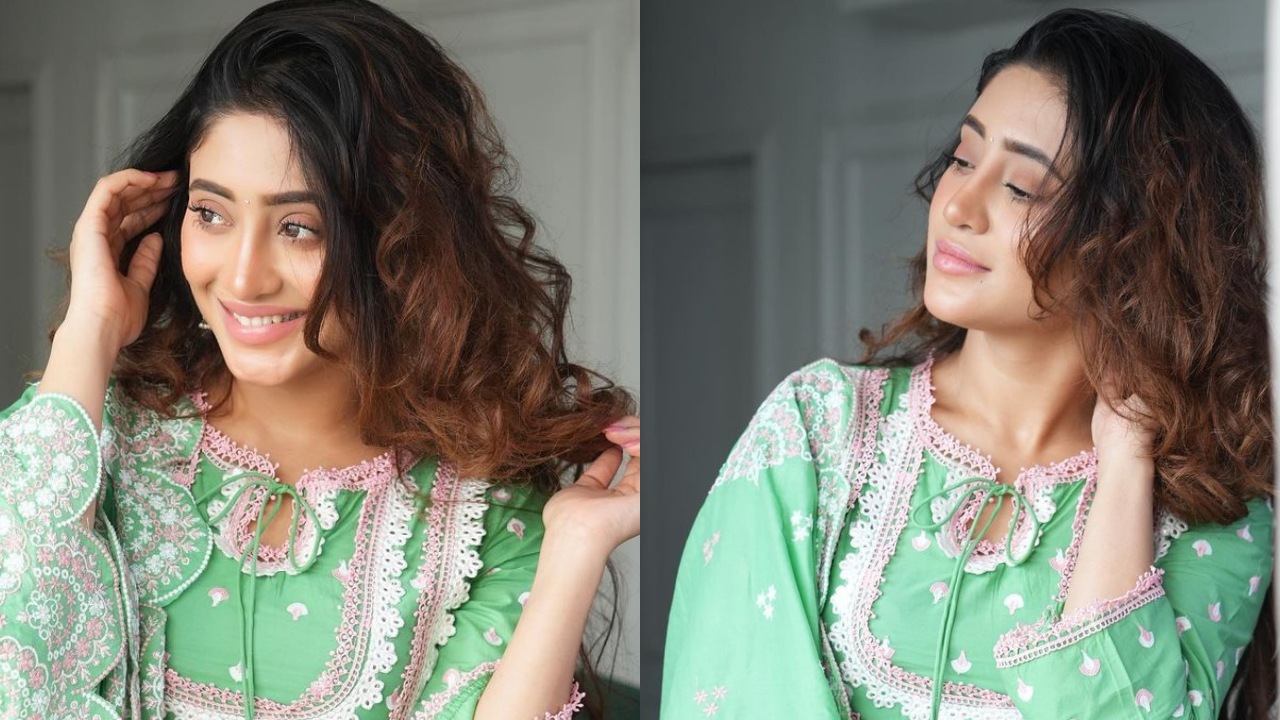 शिवांगी जोशी ने अपने निराले अनारकली सेट से किया सभी को प्रभावित, सादगी पर फिदा हुए यूजर्स