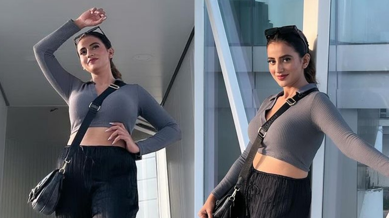 अक्षरा सिंह के नए एयरपोर्ट लुक के कायल हुए फैंस, टिकी निगाहें