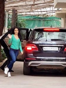 श्रद्धा कपूर के लक्जरी कार कलेक्शन