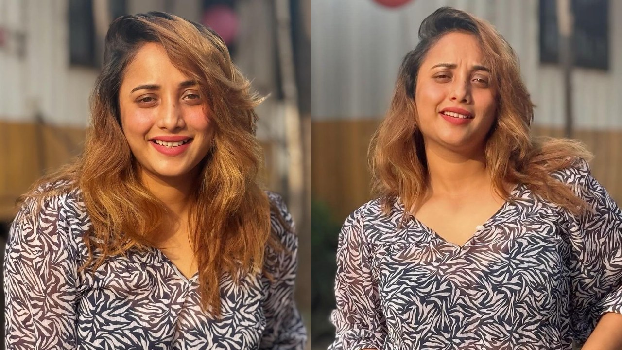 रानी चटर्जी के सादगी ने फैंस की उड़ाई नींदें, बिना मेकअप लुक से किया सभी को मोहित