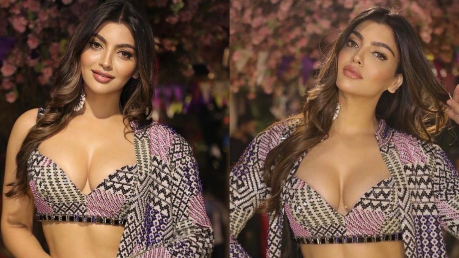 आकांक्षा पुरी के हुस्न पर फिदा हुए जनता, लहंगे में बिखेरा जलवा