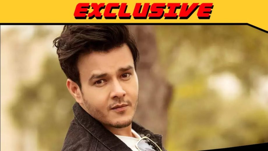 अमेज़ॅन मिनीटीवी के वेटिंग फॉर समर्स के कलाकारों की टोली में शामिल हुए अनिरुद्ध दवे