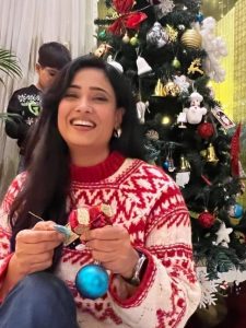 क्रिसमस की तैयारी में जुटी श्वेता तिवारी
