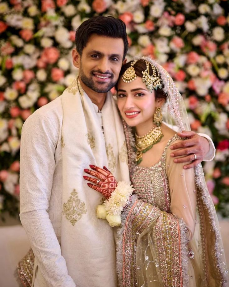 सानिया मिर्जा से तलाक की अटकलों के बीच शोएब मलिक ने रचाई तीसरी शादी, पाकिस्तानी अभिनेत्री को चुना हमसफर 40367
