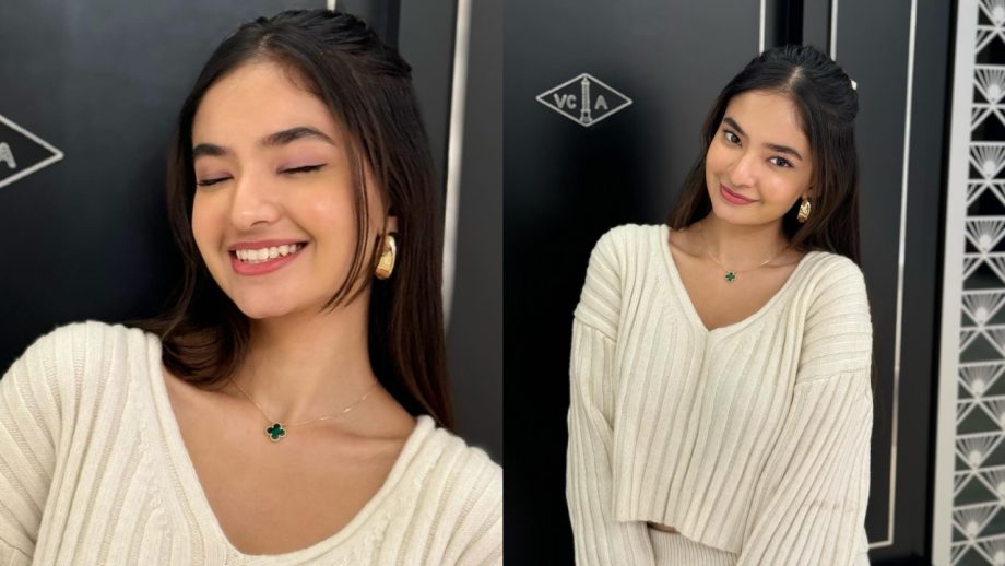 अनुष्का सेन के विंटर लुक से इंटरनेट पर बढ़ी हलचल, देखे नया अवतार अनुष्का सेन के विंटर लुक से इंटरनेट पर बढ़ी हलचल, देखे नया अवतार