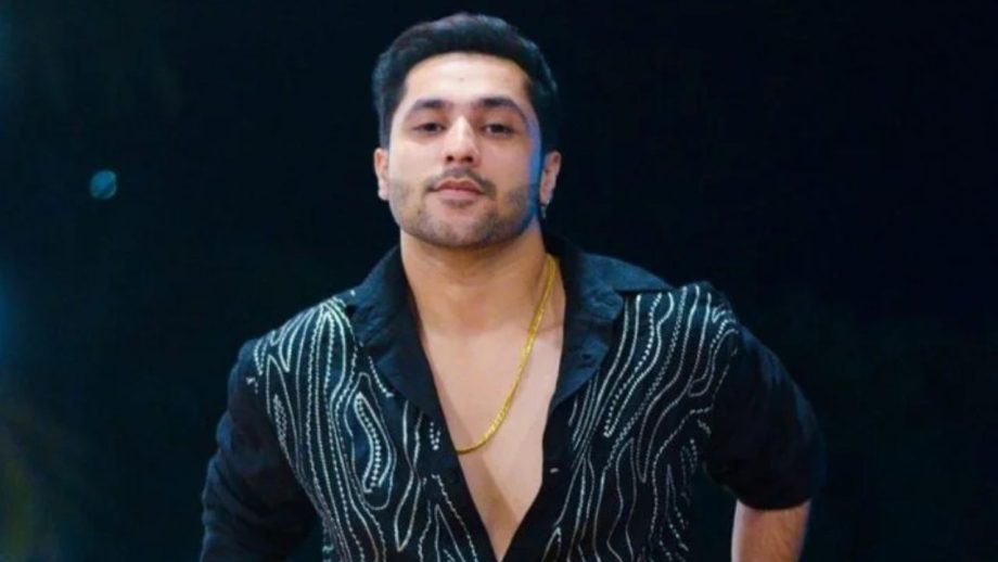 शेहनाज गिल स्टारर सब फर्स्ट क्लास में नजर आएंगे मशहूर यूट्यूबर हर्ष बेनीवाल शेहनाज गिल स्टारर सब फर्स्ट क्लास में नजर आएंगे मशहूर यूट्यूबर हर्ष बेनीवाल