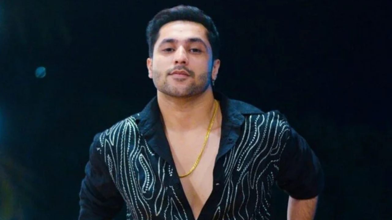 शेहनाज गिल स्टारर सब फर्स्ट क्लास में नजर आएंगे मशहूर यूट्यूबर हर्ष बेनीवाल