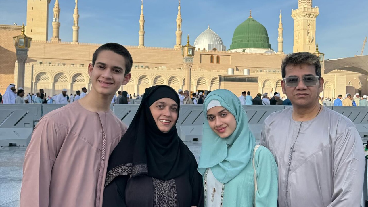 उमराह के लिए मदीना पहुंची जन्नत जुबैर, परिवार के साथ शेयर की खास झलक