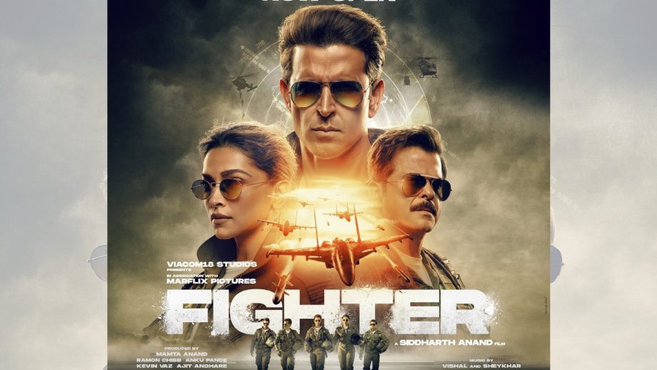 सिद्धार्थ आनंद की फिल्म ‘फाइटर’ की एडवांस बुकिंग हुई शुरू, बुक करें अपनी सीट और महसूस करें एड्रेनलाइन पंपिंग एक्शन पैक्ड सीन्स