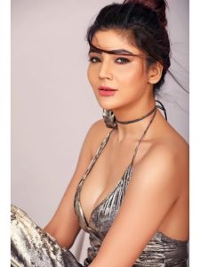 बिग बॉस गर्ल सोनिया बंसल ने अपने नए फोटोशूट द्वारा चलाई मदहोशी की हवा