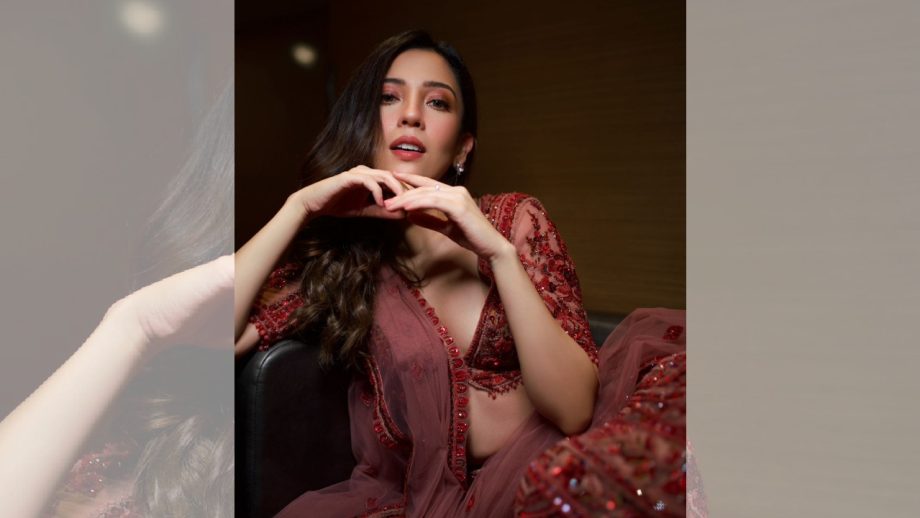 वेब स्टार बरखा सिंह ने कहा, “हिंदी इंडस्ट्री के कई जॉनर में काम करने के बाद, मुझे साउथ और पैन-इंडियन फिल्मों में काम करना चाहेंगी”