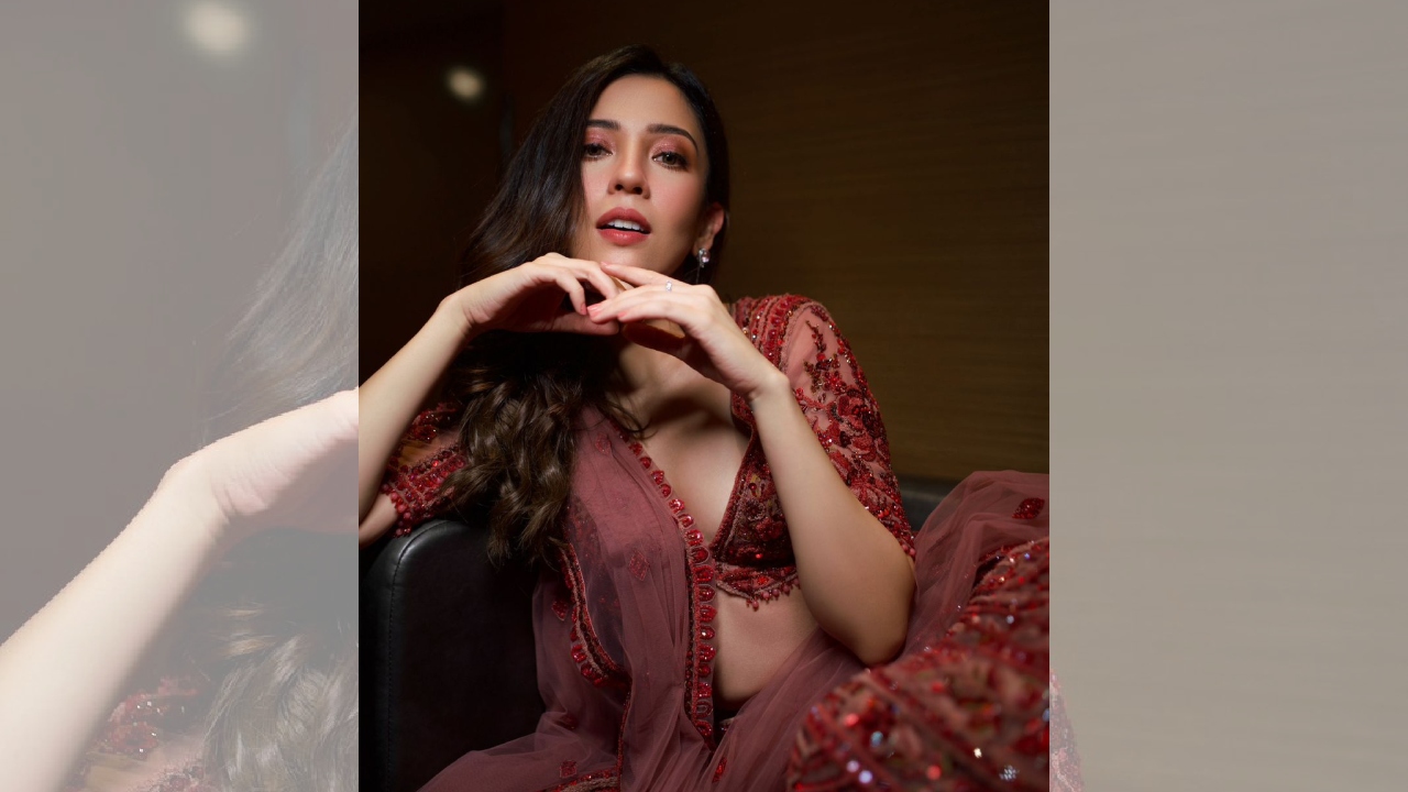 वेब स्टार बरखा सिंह ने कहा, “हिंदी इंडस्ट्री के कई जॉनर में काम करने के बाद, मुझे साउथ और पैन-इंडियन फिल्मों में काम करना चाहेंगी”