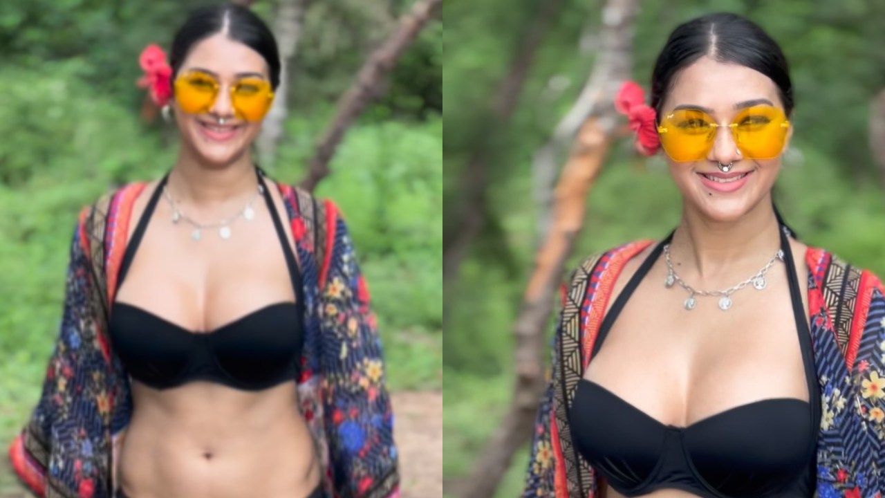 नम्रता मल्ला ने ब्लैक बिकनी में दिखाई कामुक अदाएं, देखें लाजवाब विडियो