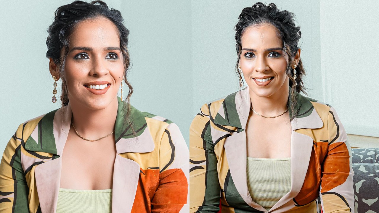 मल्टीकलर कोर्ड-सेट पहनकर साइना नेहवाल ने बिखेरा हुस्न का जलवा