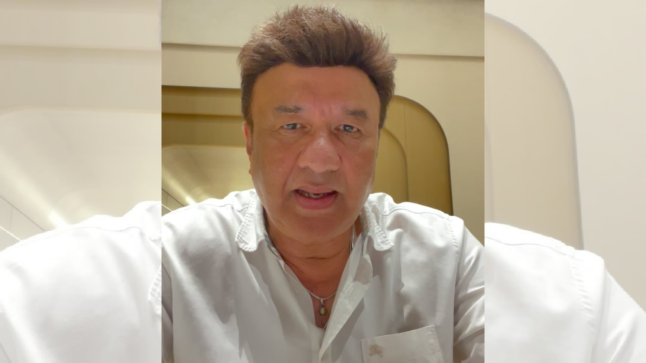 ”लव सेक्स और धोखा 2″ की रिलीज से पहले अनु मलिक ने अपने अंदाज में किया फिल्म का प्रमोशन, देखें वीडियो