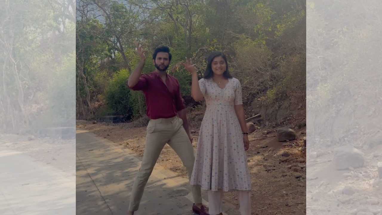 चिलचिलाती गर्मी में मिश्कत वर्मा संग ठुमके लगाती दिखी सुम्बुल तौकीर खान