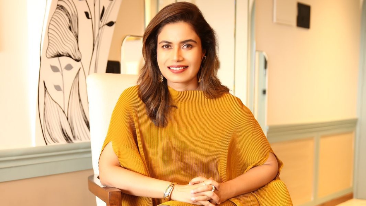 संजय लीला भंसाली की ‘हीरामंडी’: नेटफ्लिक्स पर पहली इंडियन वेब सीरीज जिसका म्यूजिक एल्बम हुआ ग्लोबली एक्लेम्ड!