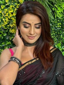 अक्षरा सिंह ने काली साड़ी में ढाई आफत, सादगी भरे लुक के दीवाने हुए फैंस