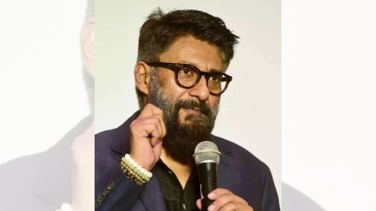 विवेक रंजन अग्निहोत्री ने ‘The Delhi Files’ के लिए फीमेल लीडिंग लेडी  की खोज की शुरू विवेक रंजन अग्निहोत्री ने ‘The Delhi Files’ के लिए फीमेल लीडिंग लेडी  की खोज की शुरू