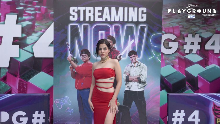 ग्लैम और ड्रामा एक्शन और अधिक मनोरंजन देखने के लिए तैयार हो जाइए क्योंकि उर्फी जावेद अमेज़ॅन एमएक्स प्लेयर पर मेंटर के रूप में प्लेग्राउंड एस4 से जुड़ रहे हैं।