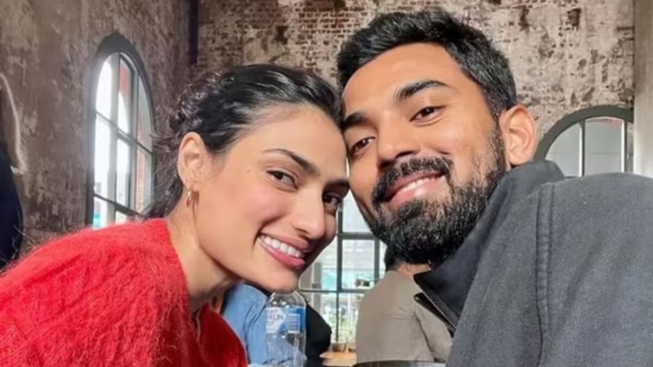 अथिया शेट्टी और केएल राहुल ने गर्भावस्था की घोषणा की