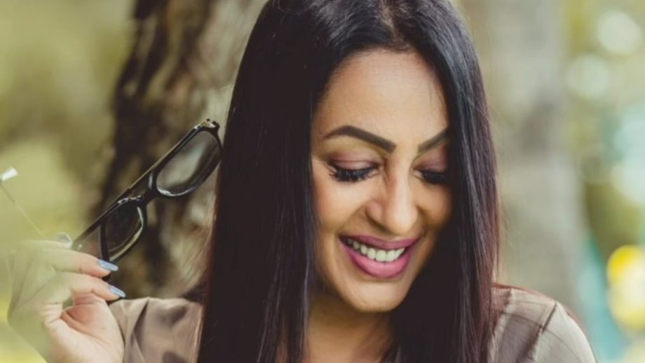 कश्मीरा शाह ने अमेरिका में एक दुर्घटना की भयावह तस्वीर साझा की; पुष्टि करता है कि वह सुरक्षित है