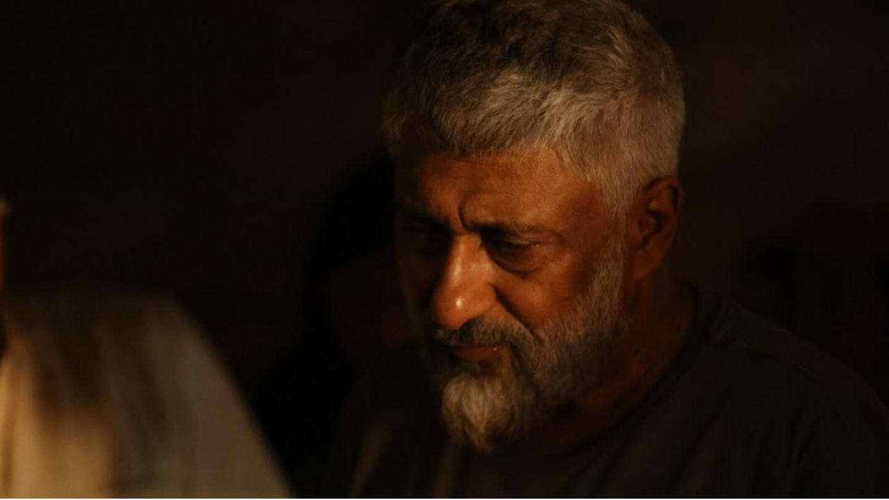 विवेक रंजन अग्निहोत्री ने द दिल्ली फाइल्स के सेट पर अपने भावनात्मक अनुभव के बारे में किया खुलासा