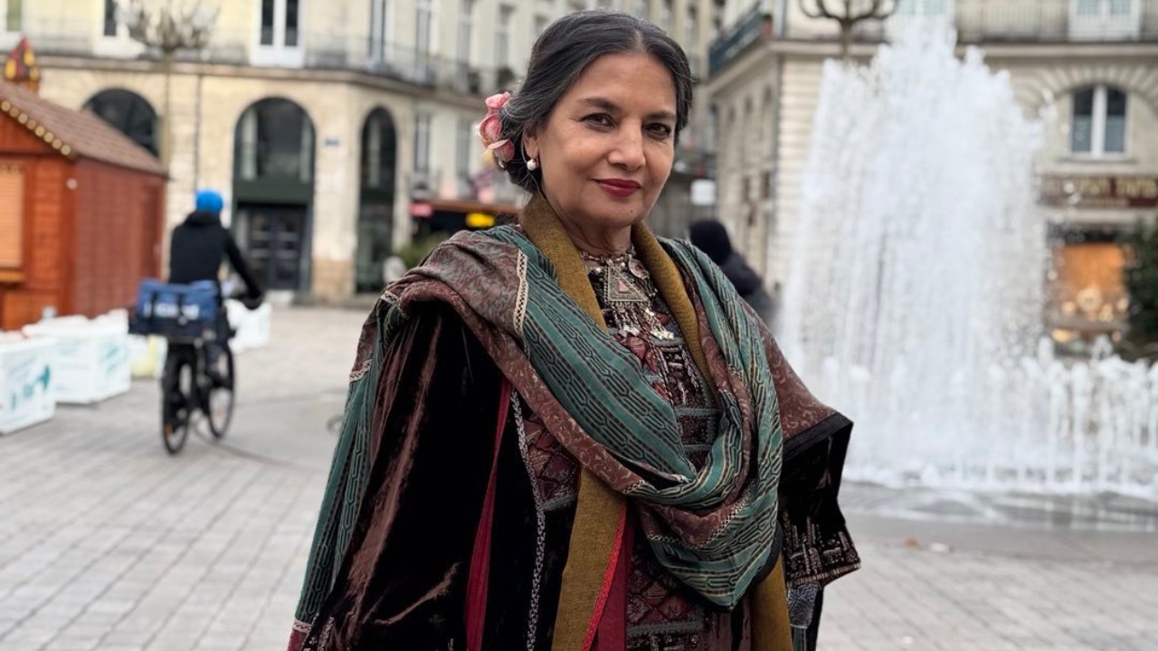 नैनटेस में शबाना आज़मी की सैर: मौसम बेहतरीन से लेकर अंकुर और मंडी की स्क्रीनिंग्स में भारी भीड़ की दिखी झलक