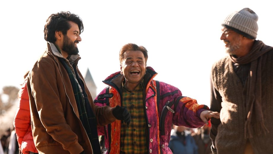 वनवास BTS: नाना पाटेकर, उत्कर्ष शर्मा और राजपाल यादव के हंसी से भरे खास पल की देखें झलक!