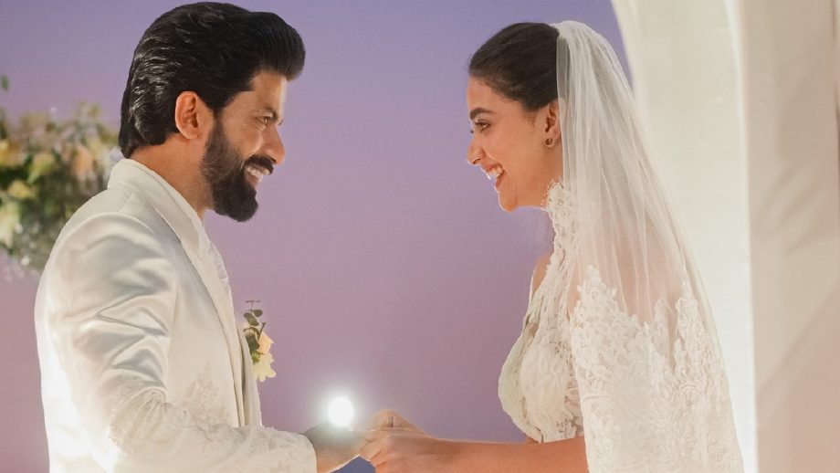 कीर्ति सुरेश ने गोवा में एंटनी थैटिल के साथ प्यार का जश्न मनाया: दो शादियाँ, एक हमेशा के लिए [तस्वीरें]