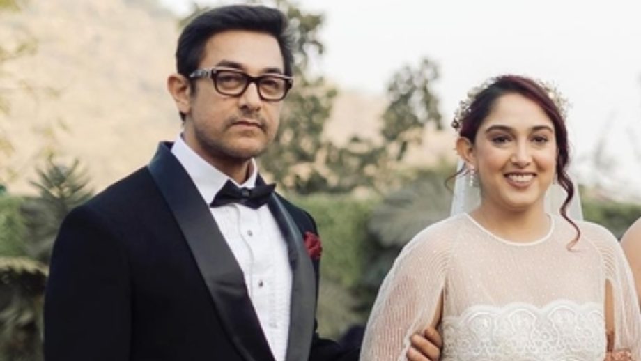 भावुक दिख रही इरा खान आमिर खान के साथ रवाना हुईं; नेटिज़न्स ने पापराज़ी की आलोचना की भावुक दिख रही इरा खान आमिर खान के साथ रवाना हुईं; नेटिज़न्स ने पापराज़ी की आलोचना की