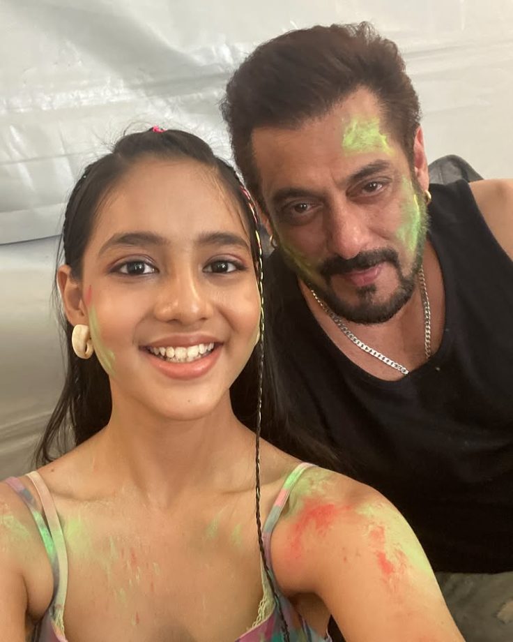 ईद पर रिलीज के लिए तैयार, 'सिकंदर' की शूटिंग अभी भी चल रही है; सेट पर मनाई गई होली 56370