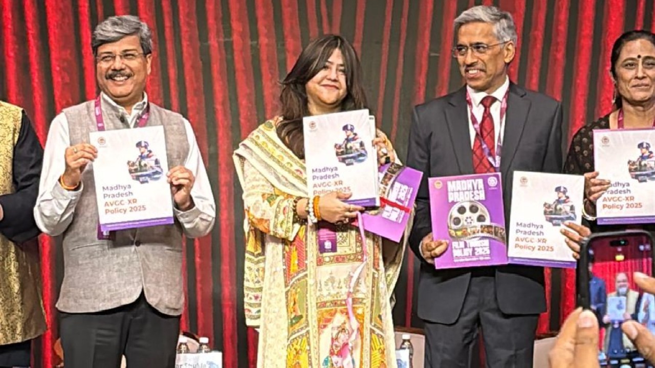 एकता कपूर ने WAVES समिट 2025 में लॉन्च की ‘मध्यप्रदेश 2.0’ फिल्म पॉलिसी, गेमिंग-एनिमेशन और VFX को भी मिली जगह