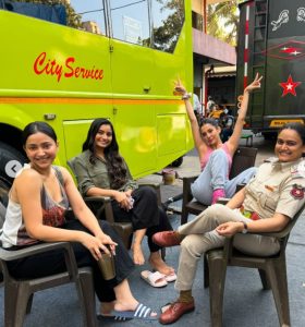 पंकज त्रिपाठी के साथ बरखा सिंह की 'क्रिमिनल जस्टिस 4' के सेट से BTS मस्ती आई सामने 58055