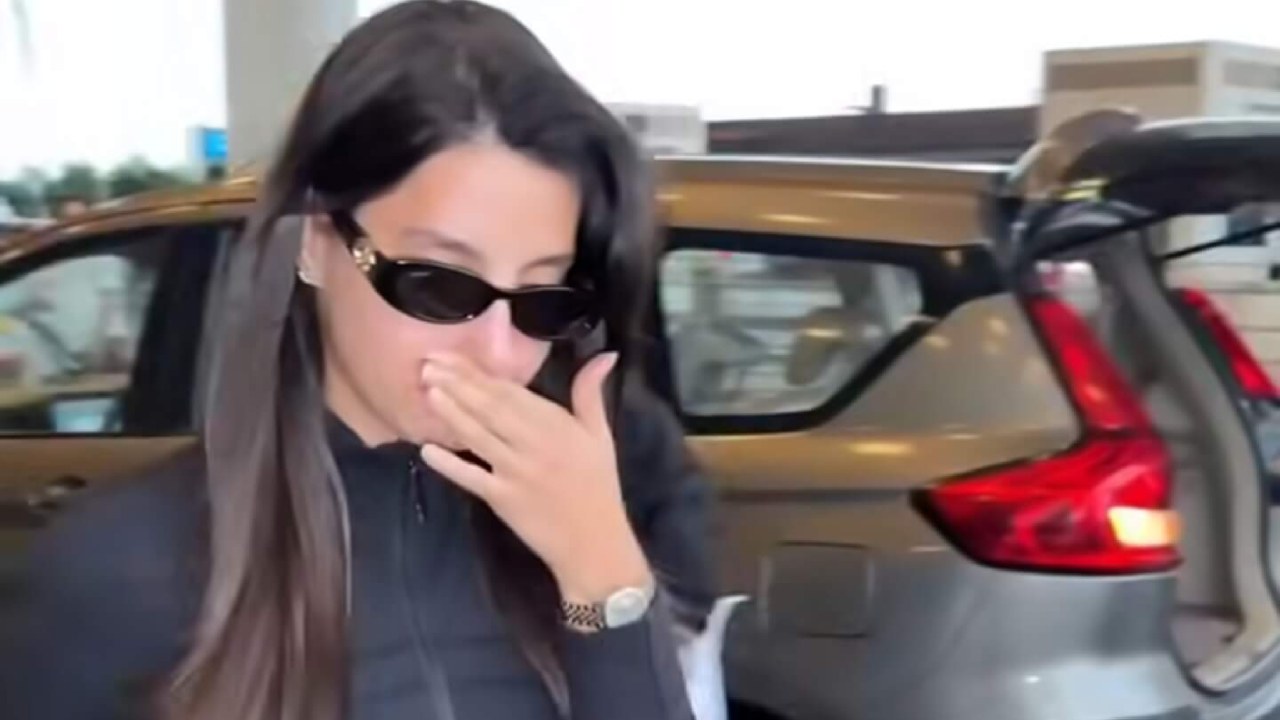 एयरपोर्ट पर रोती नजर आईं नोरा फतेही; प्रशंसक गोपनीयता का आग्रह करते हैं