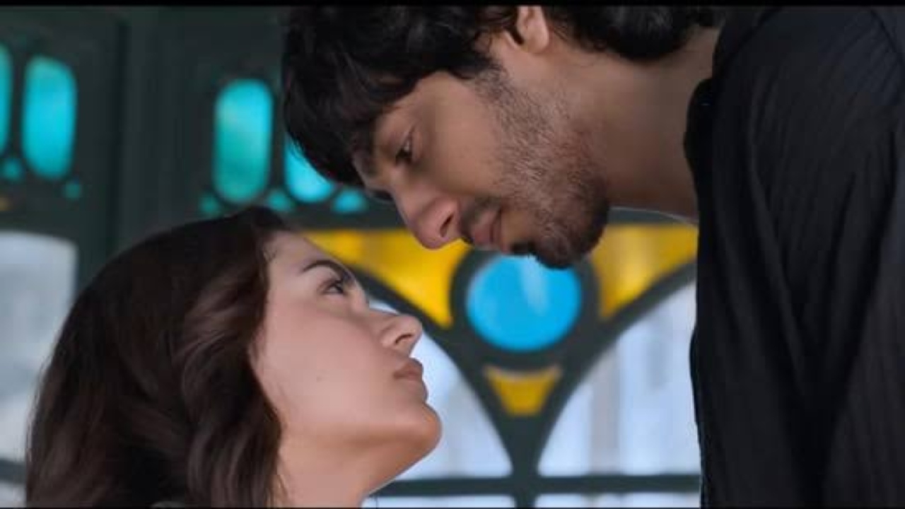 सैयारा बॉक्स ऑफिस कलेक्शन दिन 6: मध्य सप्ताह में मजबूत पकड़, कुल कमाई 155 करोड़ के करीब