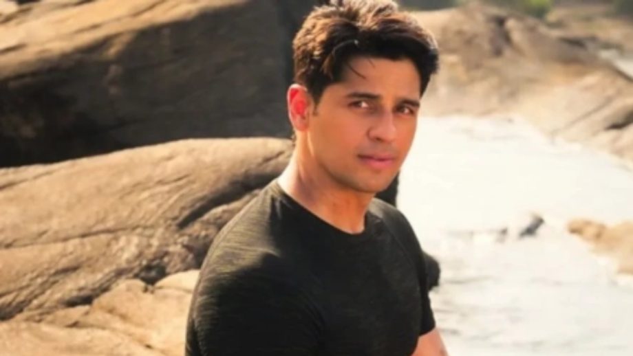 परम सुंदरी बॉक्स ऑफिस कलेक्शन दिन 13: रोमांटिक कॉमेडी ने 48.2 करोड़ का आंकड़ा पार किया परम सुंदरी बॉक्स ऑफिस कलेक्शन दिन 13: रोमांटिक कॉमेडी ने 48.2 करोड़ का आंकड़ा पार किया