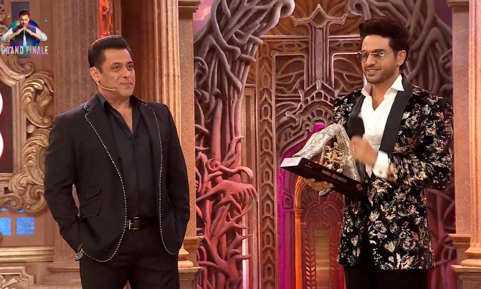 गौरव खन्ना ने बिग बॉस 19 जीता 61148