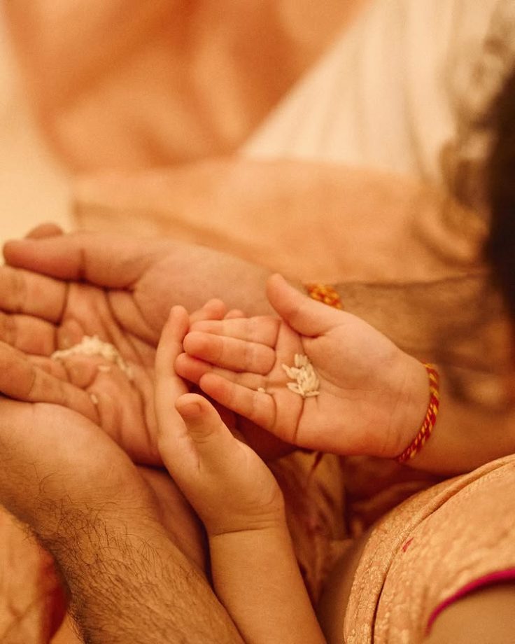 आलिया भट्ट ने पारिवारिक पलों से भरी नवंबर की दिल छू लेने वाली फोटो डंप साझा की 61109