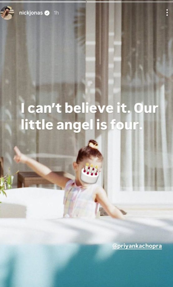डैडी निक जोनास और मम्मी प्रियंका चोपड़ा ने नन्ही मालती को चार साल की होने पर प्यार से नहलाया 61745