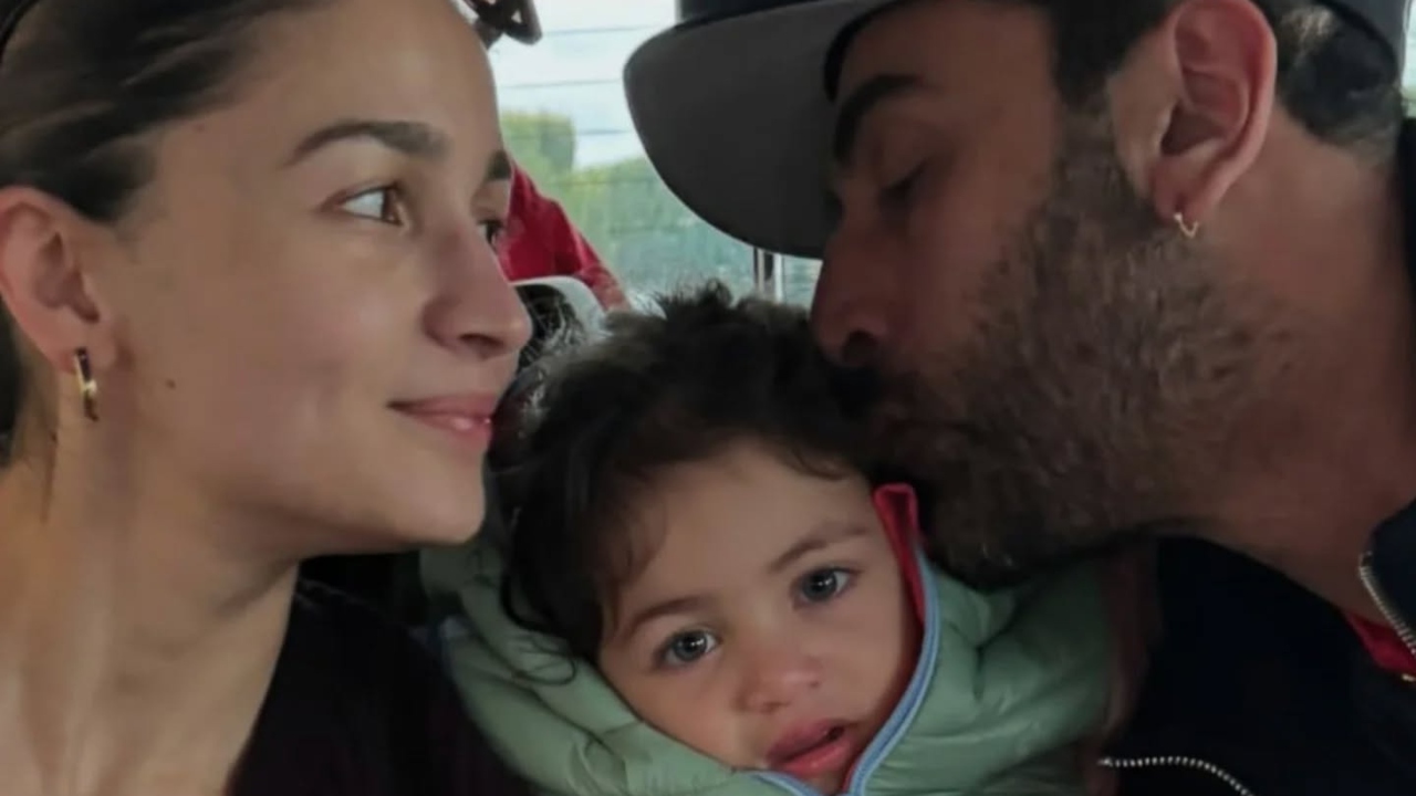 33वें जन्मदिन से पहले रणबीर कपूर और राहा के साथ आउटिंग का आनंद ले रहीं आलिया भट्ट- यहां देखें!