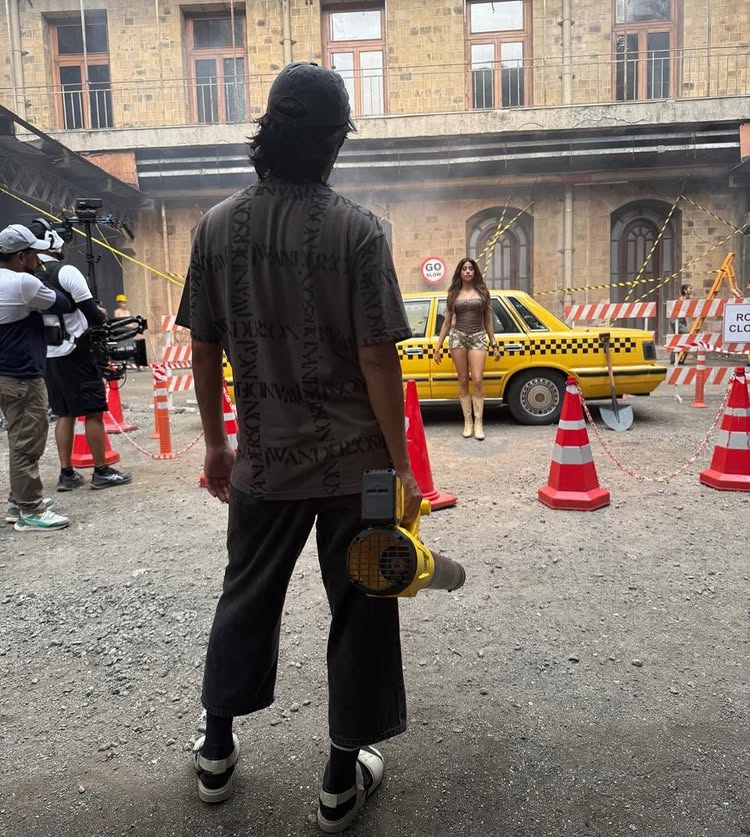 नोरा फतेही, जान्हवी कपूर से लेकर तृप्ति डिमरी तक: बॉलीवुड सेलेब्स ने स्टाइलिस्ट मार्से पेड्रोज़ो के निधन पर शोक जताया 62700