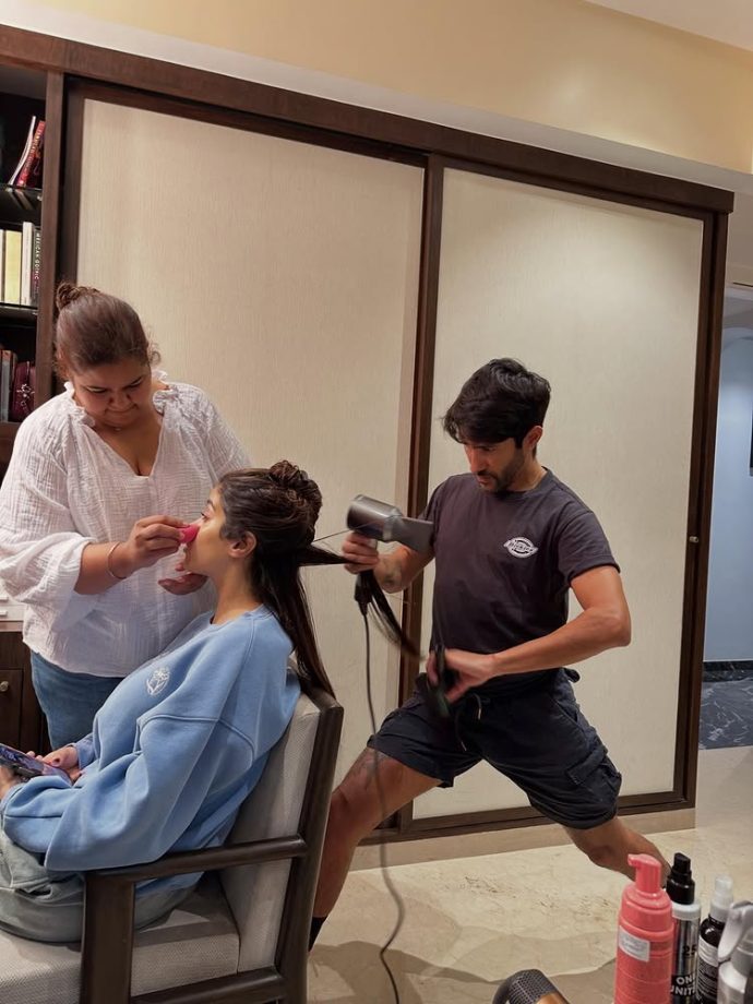 नोरा फतेही, जान्हवी कपूर से लेकर तृप्ति डिमरी तक: बॉलीवुड सेलेब्स ने स्टाइलिस्ट मार्से पेड्रोज़ो के निधन पर शोक जताया 62707